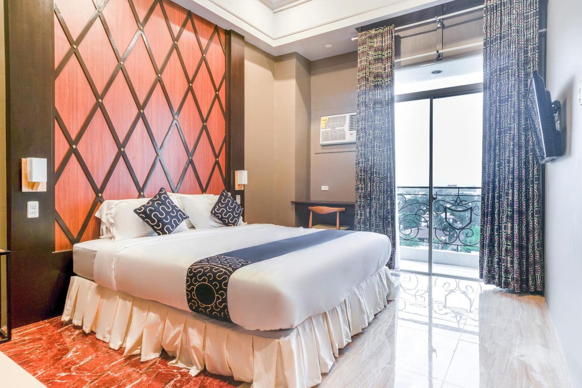 Capital O 460 World Palace Hotel Davao City Exterior foto